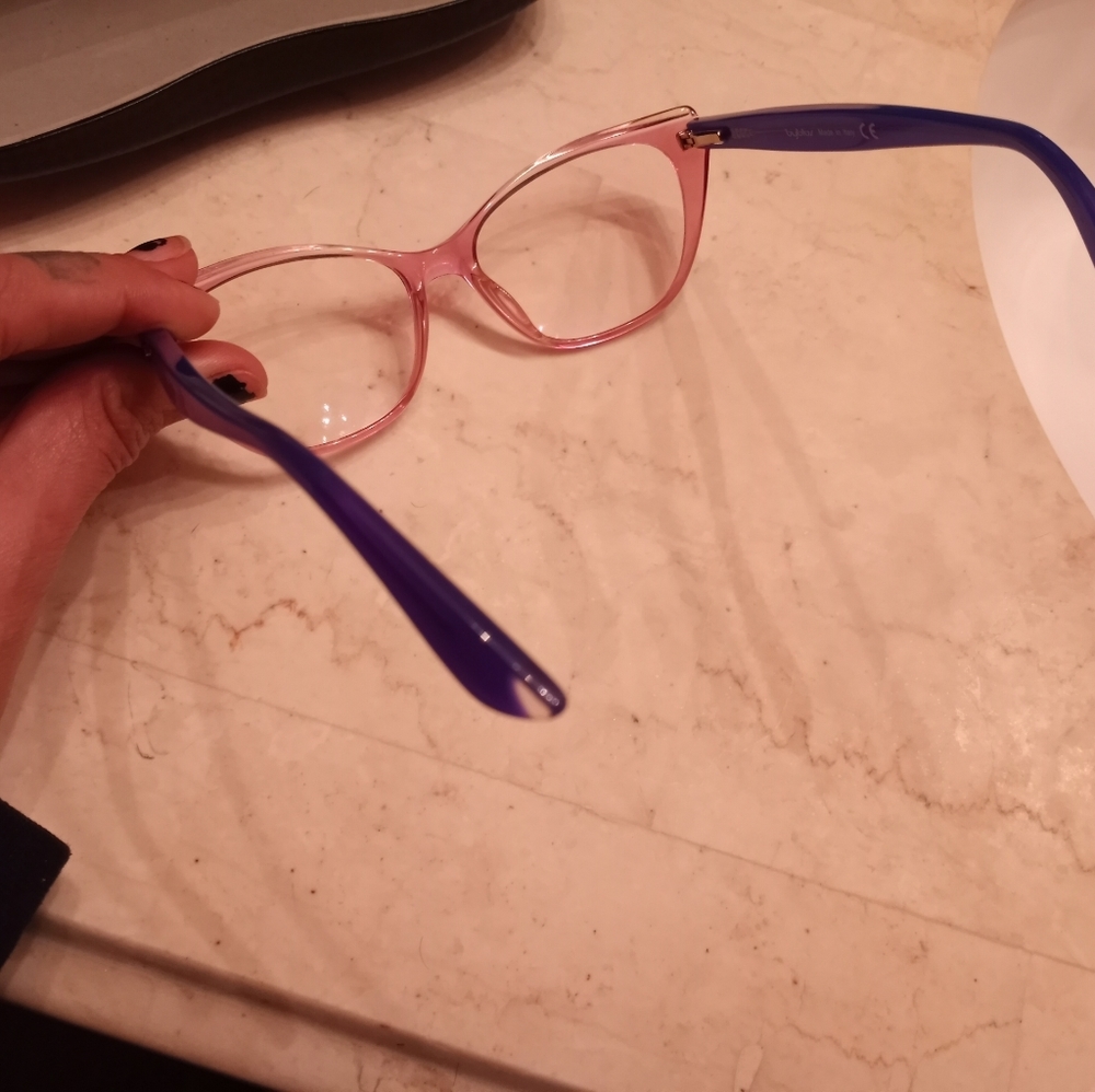 Byblos frames